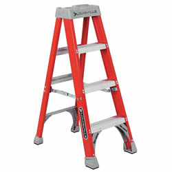 Product image for LOUISVILLE FS1504 4FOOT TYPE 1A 300LB RATED FIBERGLASS STEP LADDER CONTRACTOR GRADE