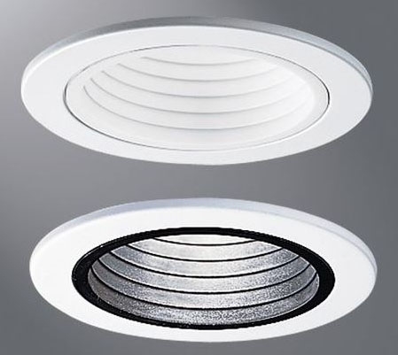 Halo 4001WB 4" White Plastic Step Baffle - White Ring