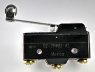 SLS BZ-2RW82-A2 SLS MICROSW SPDT 15A ROLLER