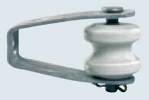 GLO G4172 CROSS ARM CLEVIS & INSULATOR 4IN EXTENSION 11/16IN MOUNTING Product image for GLO G4172 CROSS ARM CLEVIS & INSULATOR 4IN EXTENSION 11/16IN MOUNTING