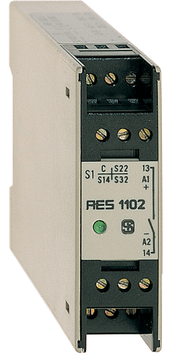 Product image for SCHM AES1102.1 110VAC SAFETY CONTROLLER