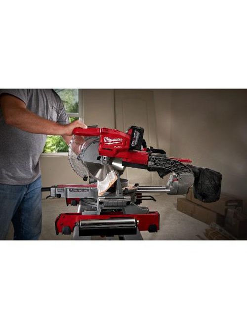 Product image for Milwaukee 2734-21HD M18 FUEL™ XC HIGH DEMAND™ Dual Bevel Sliding Compound Miter Saw Kit
