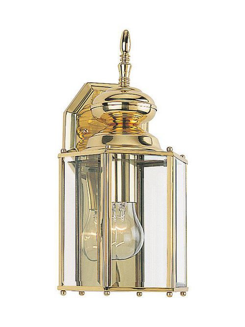 Product image for Classico 1 Light Medium Wall Lantern - Polished Brass