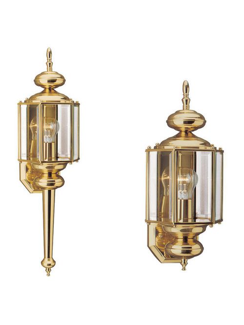 Product image for Classico 1 Light Large Wall Lantern - Polished Brass