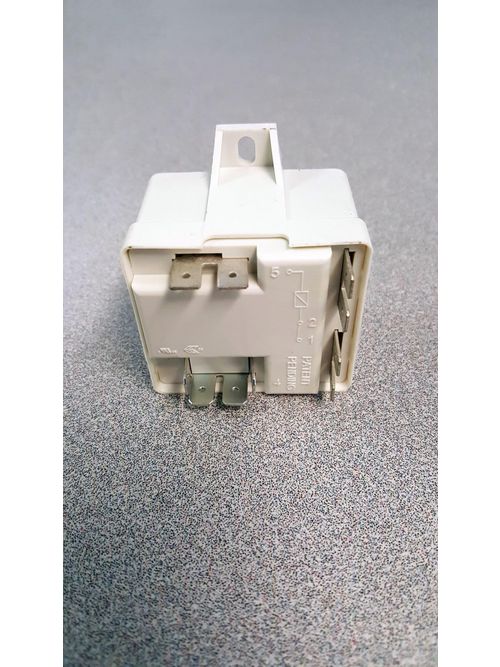 Product image for Hoffman 10104206SP T-Stat/Switch/Relay, 4" x 4" x 0.75"
