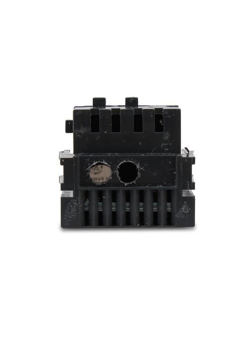 Product image for GE Industrial Solutions SRPE7A3 3 Amp Rating Plug